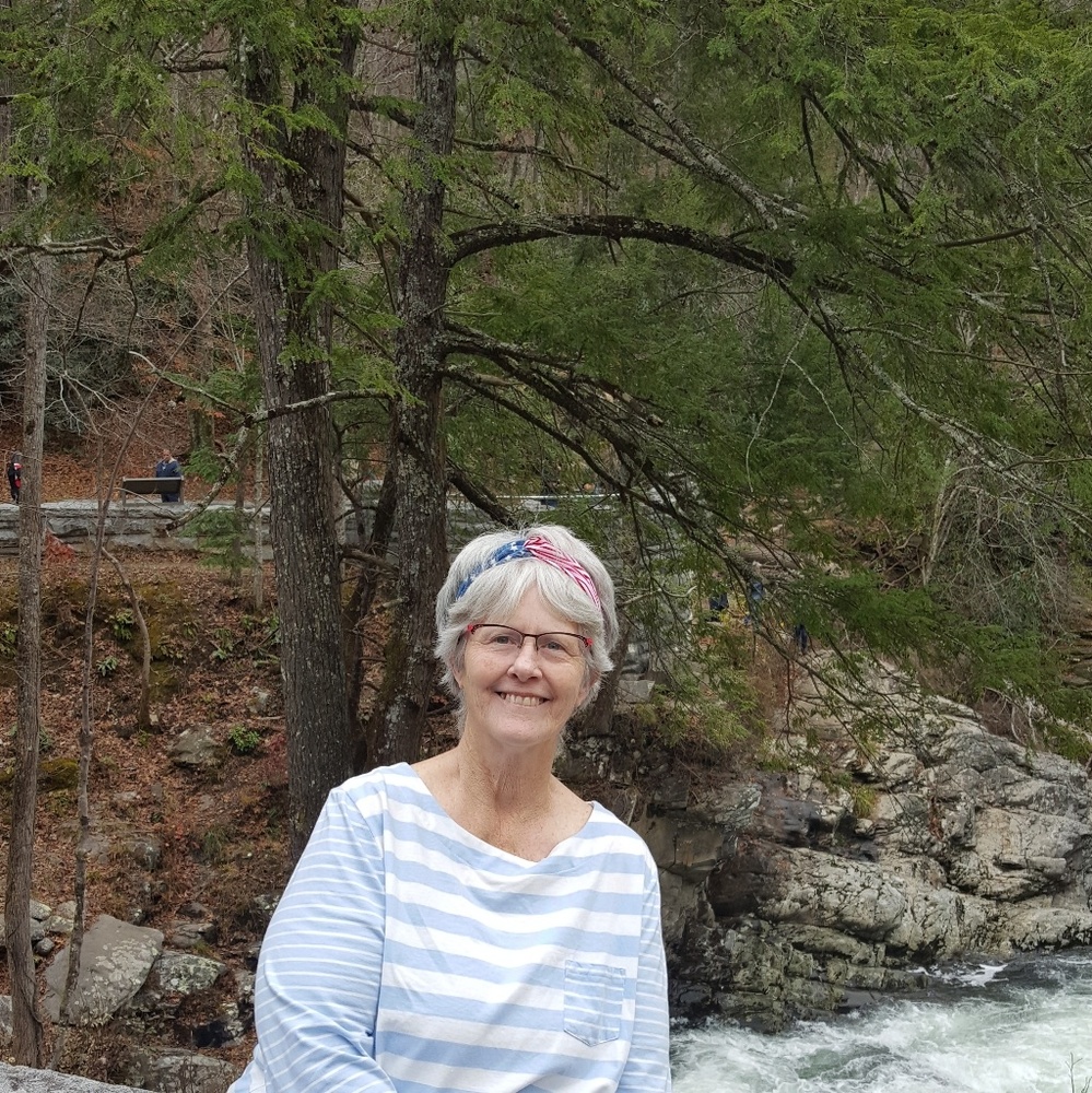 Meet your Posher, Deborah